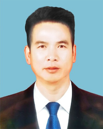杨健